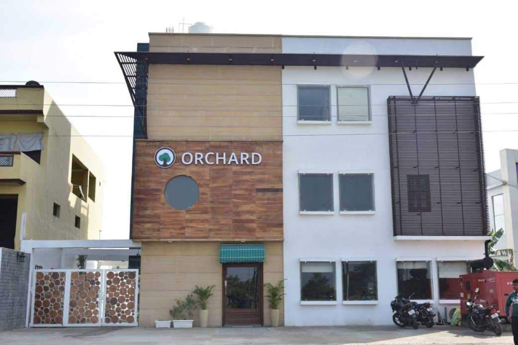 Orchard Hotel Resturants Banquet and Party Lawn 